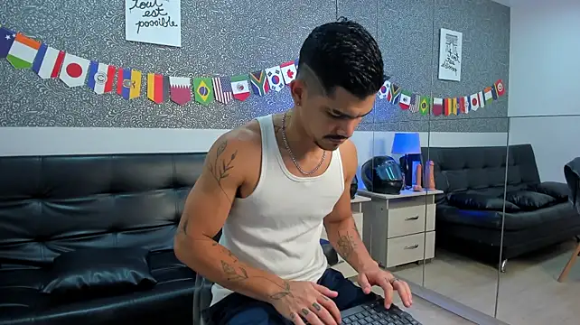 Jared_Cole Adlı Modelin Web Kamerası Şovu