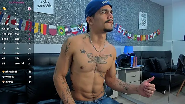 Jared_Cole Show in webcam