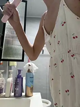 Pertunjukan Kamera Web Xiao_Mao_meow