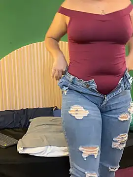 amberhanks Adlı Modelin Çevrimdışı XXX Sohbeti
