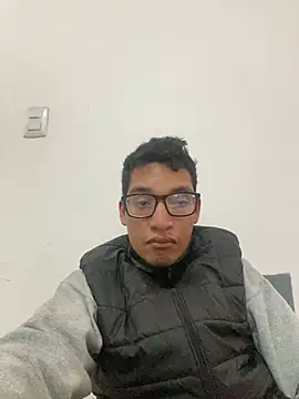 Guillermo26j Webcam show