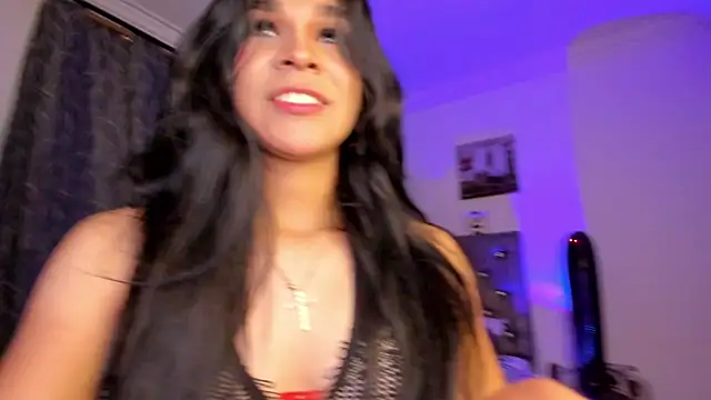 Show modela catalina_x05 na web-kameri