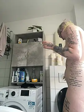 OnlyTattooDevil Webcam-Show