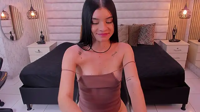 Chat XXX en directo de Cloe_Monroee_