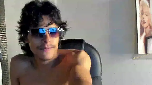 tommyhot7 Webcam Show