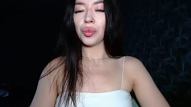 Вебкам-шоу lu_dominationn