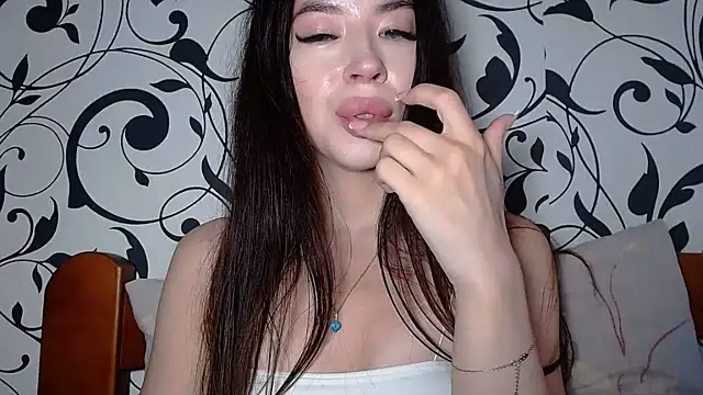 צ'אט XXX בשידור חי של lu_dominationn