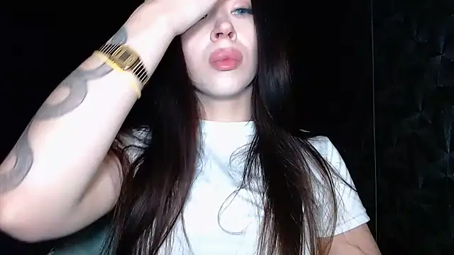 Chat XXX Live lu_dominationn