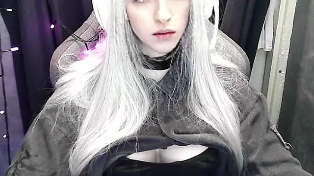 soft_bunny12 Show in webcam