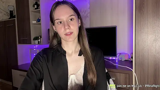 Živý XXX chat RinaRight__