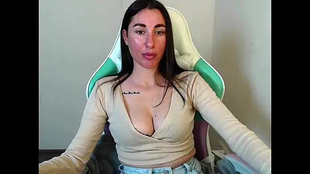 Chat XXX ao vivo de Cammil1a_horn
