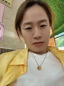 saozi666 网络视讯表演