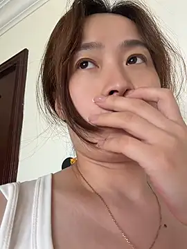 saozi666 网络视讯表演