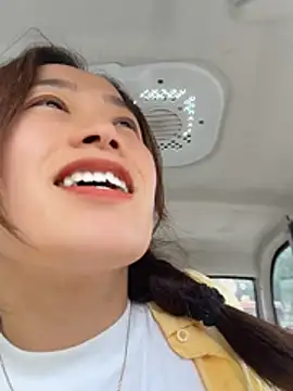 saozi666 网络视讯表演
