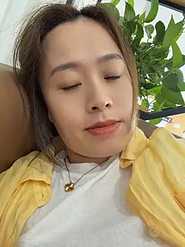 saozi666 网络视讯表演