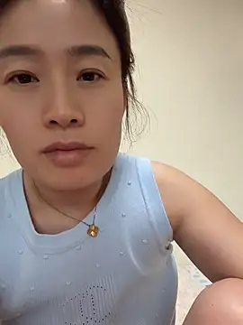 saozi666 网络视讯表演