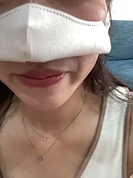 Ruka_mocchi live XXX chat