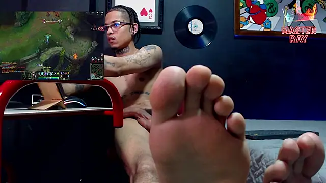 Show modela SirRay99 na web-kameri