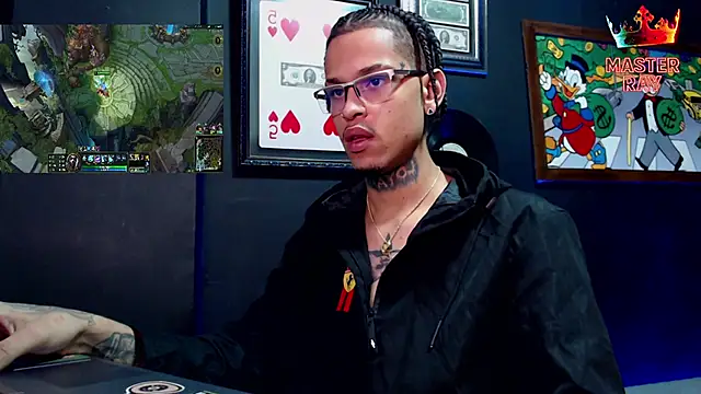 Show modela SirRay99 na web-kameri