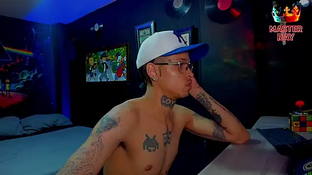 Pokazy przed kamerką – SirRay99