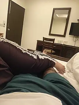 simranjeet_kaur69's Live XXX Chat