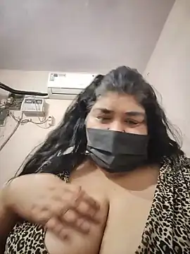 simranjeet_kaur69's Webcam Show