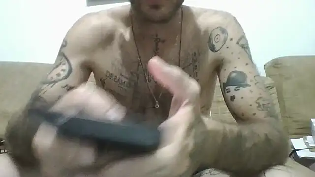 loucas92 Webcamshow