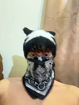 Hz1Tr Webcam-Show