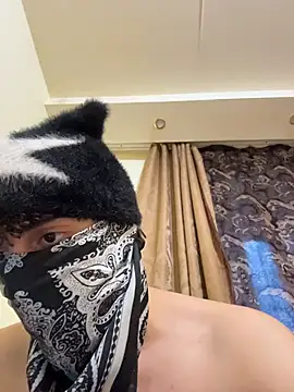 Hz1Tr 웹캠 쇼