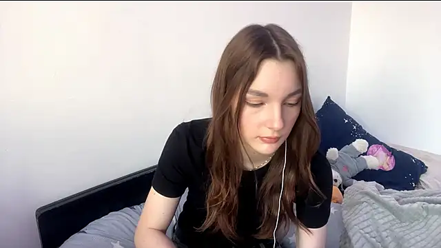 JuleCawood чат на живо