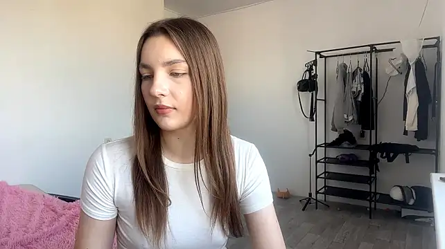 JuleCawood XXX чат на живо
