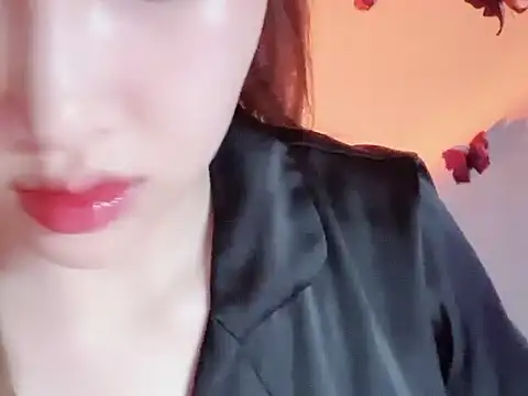 Lucy6868 Show Webcam