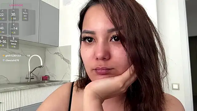 TanakoRinn Webbikameraesitys
