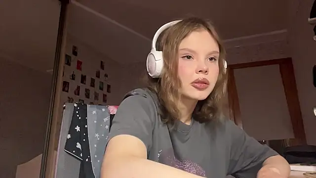 Vivienneyourdream Live XXX-Chat
