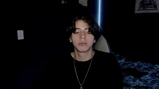 Angel_Miguel_1 在線直播表演