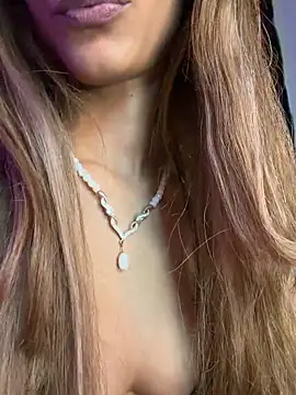 Crazycouplelive_ Show in webcam