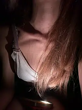 Show modela Crazycouplelive_ na web-kameri