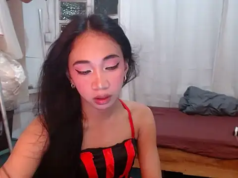 AngelTsDevilCUM 网络视讯表演
