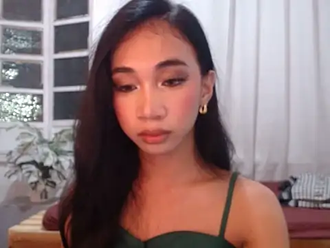AngelTsDevilCUM 在線直播表演