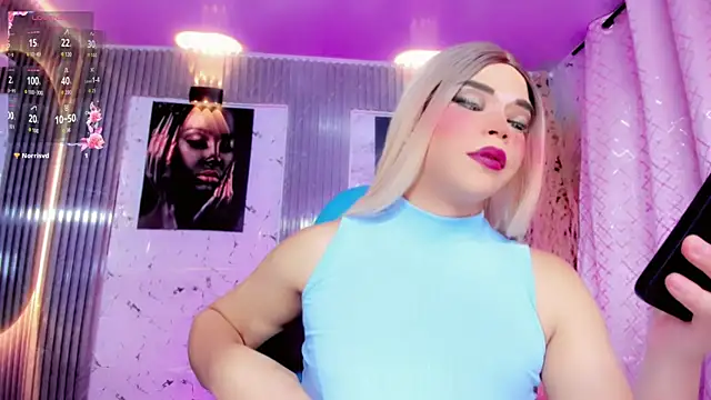 _the_blonde_girls01: διαδικτυακό σόου στην κάμερα