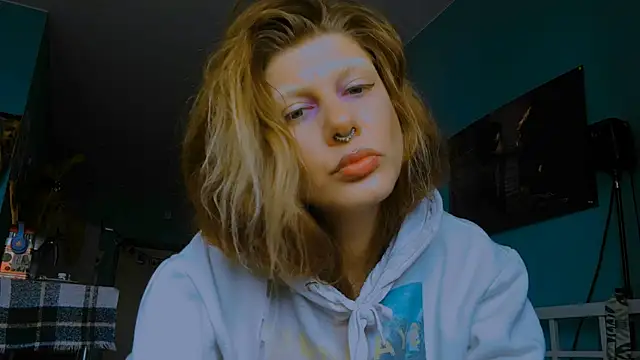 VivienDarkbloom webcam show