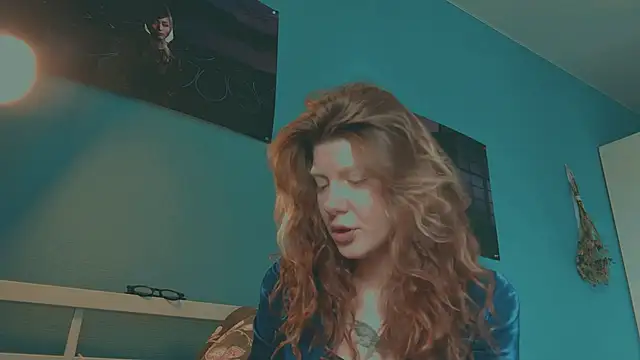 VivienDarkbloom webcam show