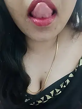 แชท XXX สดของ Anushka_tamil_kannada