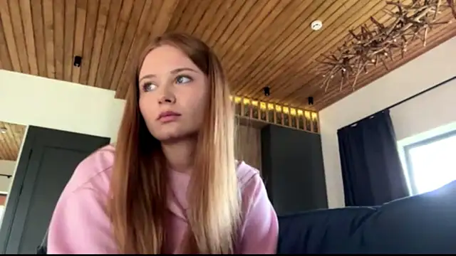 NikaLicka Live XXX-chat