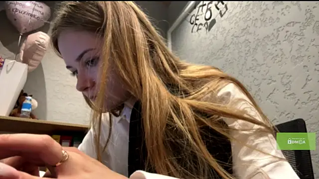 NikaLicka's Live XXX Chat