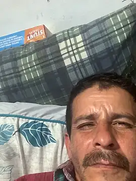 thatmexicanlongdick562's Webcam Show