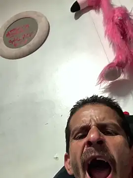 הופעת וובקאם של thatmexicanlongdick562
