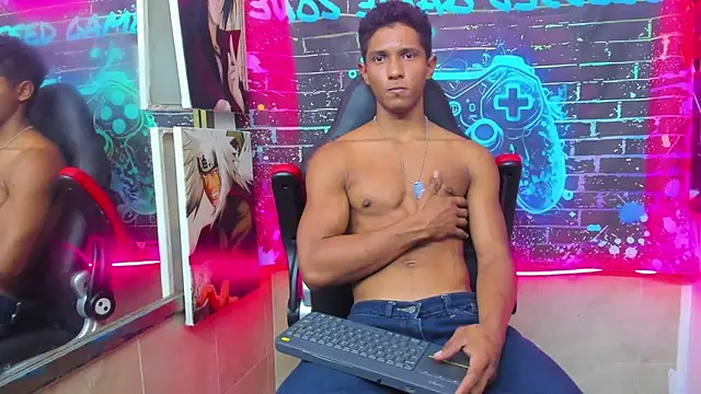 Show modela Yoel_Blessed na web-kameri