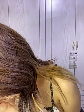 YoYo_2834 Show Webcam