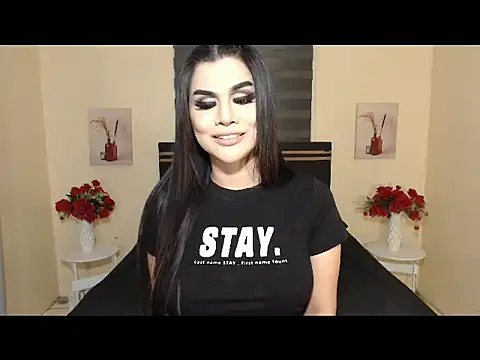 AttractiveMistressSelena Pertunjukan Webcam